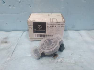 Датчик дождя mercedes a4479052505 новый фото №1