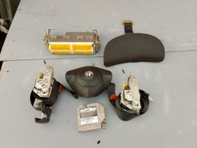 Подушки безопасности подушка безопасности ремни датчик alfa romeo gt комплект фото №1