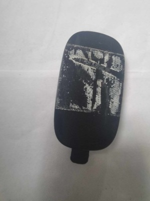 Twingo iii lift - заглушка фаркоп бампера перед фото №1