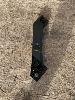 Кронштейн кронштейн поперечина лівий 625001299r renault trafic iii фото №1