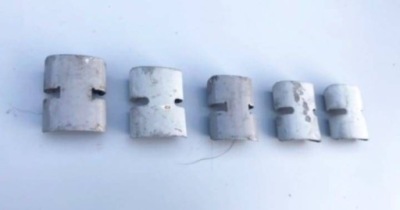 Mercedes-benz w123 c123 клипсы лампы 4 szt. фото №1