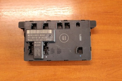 Модуль дверь правых mercedes r171 a1718206226 фото №1