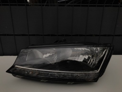 Skoda fabia 3 3 6v левая фара перед led рестайлинг  18- фото №1