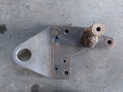 Scania 4 r ушко кронштейн двигателя фото №1