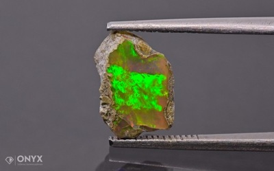 Opal z Etiopii bryłka 11,5x8,5 mm