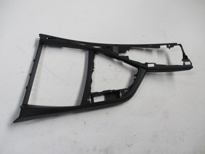 Рамка тунель bmw 1 f20 9207313 фото №1