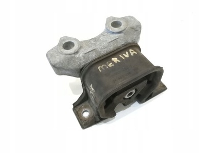 Кронштейн подушка двигуна права opel meriva a 1.6 фото №1