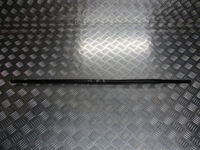 Молдинг правий задня chrysler pt cruiser фото №1