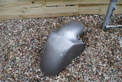 APRILIA LEONARDO 125 BŁOTNIK PRZÓD