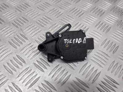 Моторчик обігрівача seat toledo ii 1j0907511 фото №1