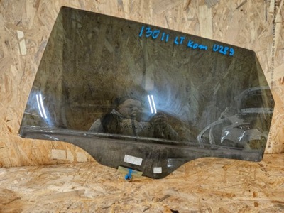 Скло двері ліва задня задня hyundai i30 ii 12- kom фото №1