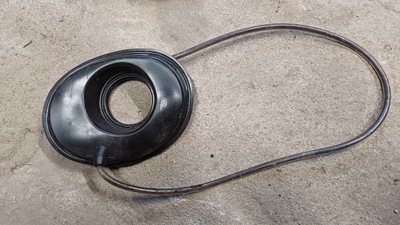 Audi q5 8r резиновый элемент заливной защита 8r0809933b фото №1