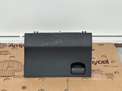 Toyota yaris ii бардачок пасажира фото №1