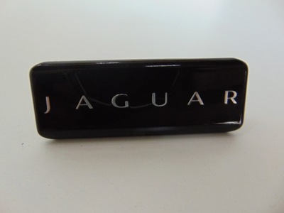 INSIGNIA EMBLEMA PANELES CONSOLAS JAGUAR XJ X351  