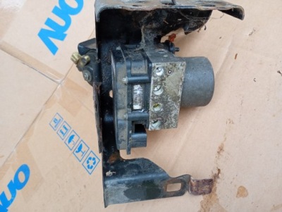 Насос тормозная abs peugeot 308 07-13r 9666093180 фото №1