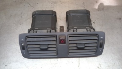 Решётка обдув volvo s40 y01 145 | 30722777 фото №1