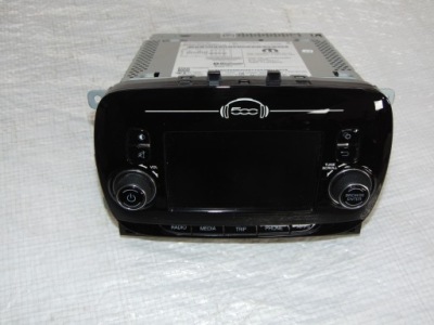 Fiat 500 lift радіо lift 07356535980 фото №1