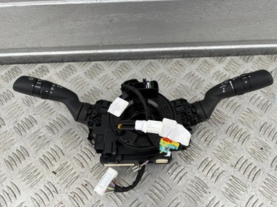 Toyota yaris cross переключатель лента zwijał 89245-k0020 фото №1