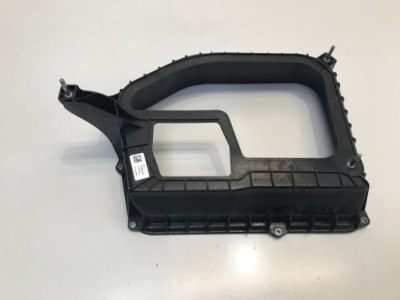 Vw id.3 id3 2023 кронштейн фильтра воздуха фото №1