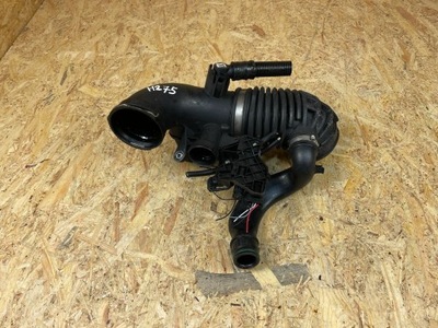 Впуск труба шланг резонатор повітря bmw g11 g12 g30 g31 8571705 фото №1