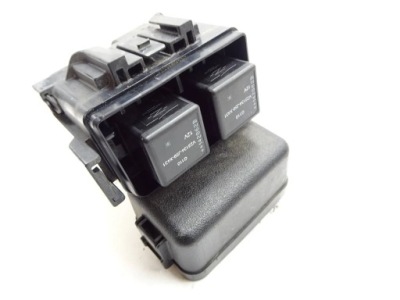 Коробка реле mazda cx-5 12-17r. фото №1