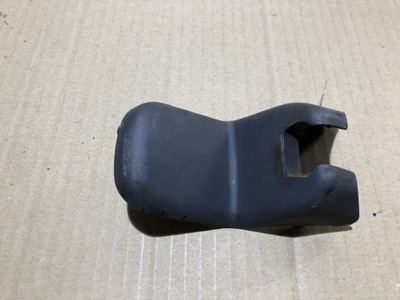 Защита заглушка сиденье toyota hilux 72158-0k010 фото №1