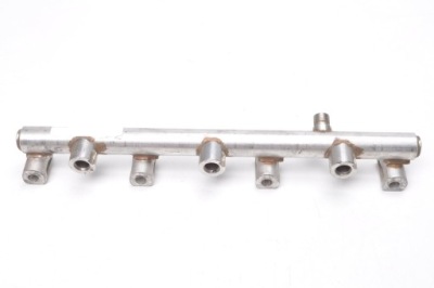 Maserati ghibli iii 3.0 v6 молдинг впрыскная 000283629 фото №1