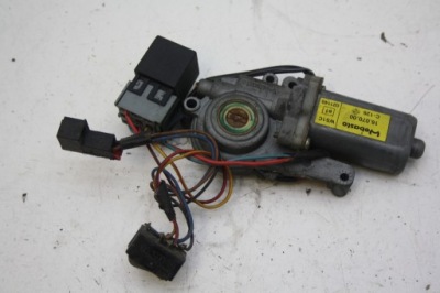 Моторчик люк alfa romeo 166 1607000 16.070.00 фото №1