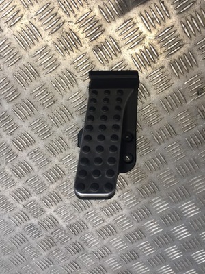 Mercedes w206 c klasa потенциометр педаль газа a2233000100 фото №1