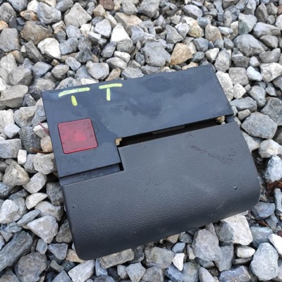 Пепельница audi tt 8n0857951 фото №1