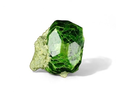 GRANAT odm. DEMANTOID piękna barwa IRAN ^11267