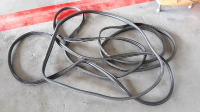 Kia x-ceed xceed 2019- прокладка кузовна двері фото №1