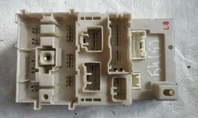 Toyota rav4 ii lift модуль коробка предохранителей фото №1