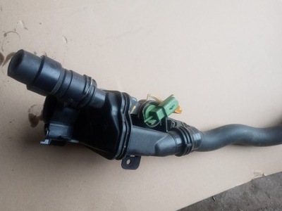 Корпус термостата 1.2 thp peugeot 9812131480 фото №1