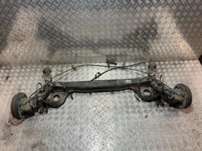 Балка подвеска ось задний  nissan micra v k14 17- фото №1