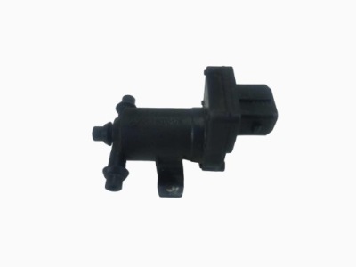 Клапан вакууму mercedes w202 2.2 cdi a2028000178 фото №1