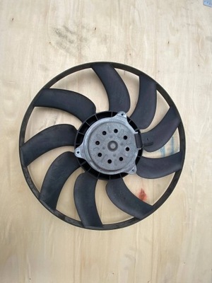 Audi a4 b8 вентилятор радиатор фото №1