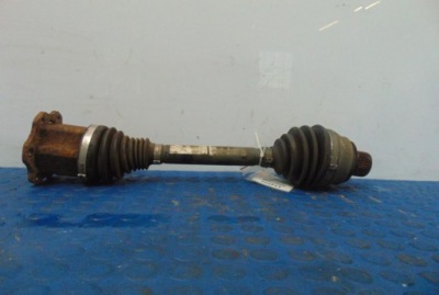 Audi a4 b8 1.8 tfsi приводной вал левая 8k0407271q фото №1