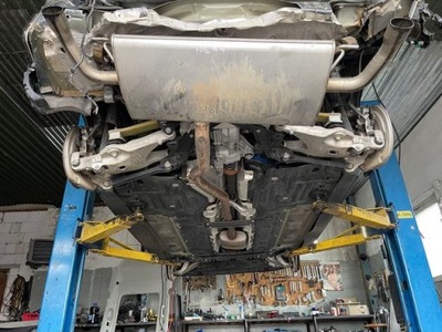 Volvo v60 ii cc вихлоп гасник 31478443 фото №1