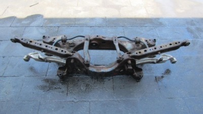 Renault kadjar 4x4 підрамник підрамник задня 15- фото №1