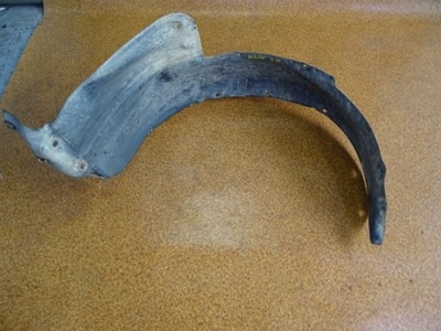 Toyota hilux 12r подкрылок оригинальные перед правый фото №1