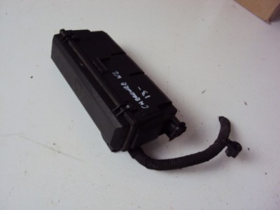 Коробка запобіжників jeep cherokee kl 2013- фото №1