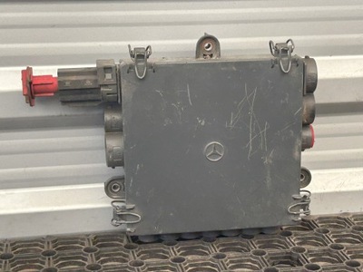 Распределитель трубопровод zasilających mercedes actros mp4 a9605460640 фото №1