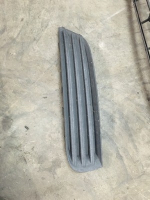 Opel insignia a решётка бампера правая 13238329 фото №1