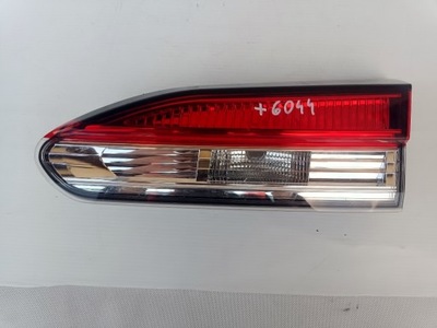 Лампа крышки правая правый задняя toyota corolla cross 22- фото №1