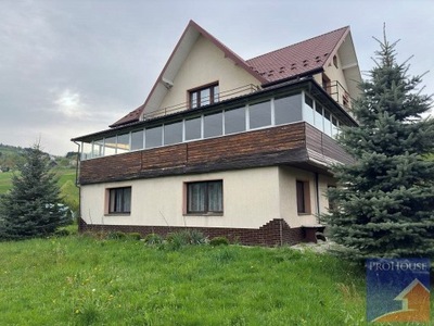 Dom, Piekiełko, Tymbark (gm.), 322 m²