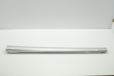 Mercedes w176 рестайлінг  15r молдинг поріг ліва 761 фото №1