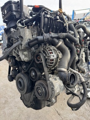 Jaguar e-pace генератор 2.0 d 204dtd range rover 64 tys km 2018 фото №1