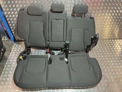 Заднее сиденье сиденья задний  kia sportage v nq 21- фото №1