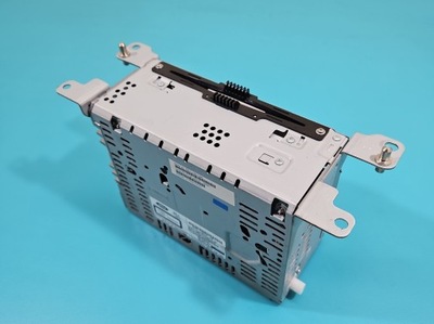 Радио заводской fusion usa 12-20 hs7t-19c107-zb радиопроигрыватель фото №1